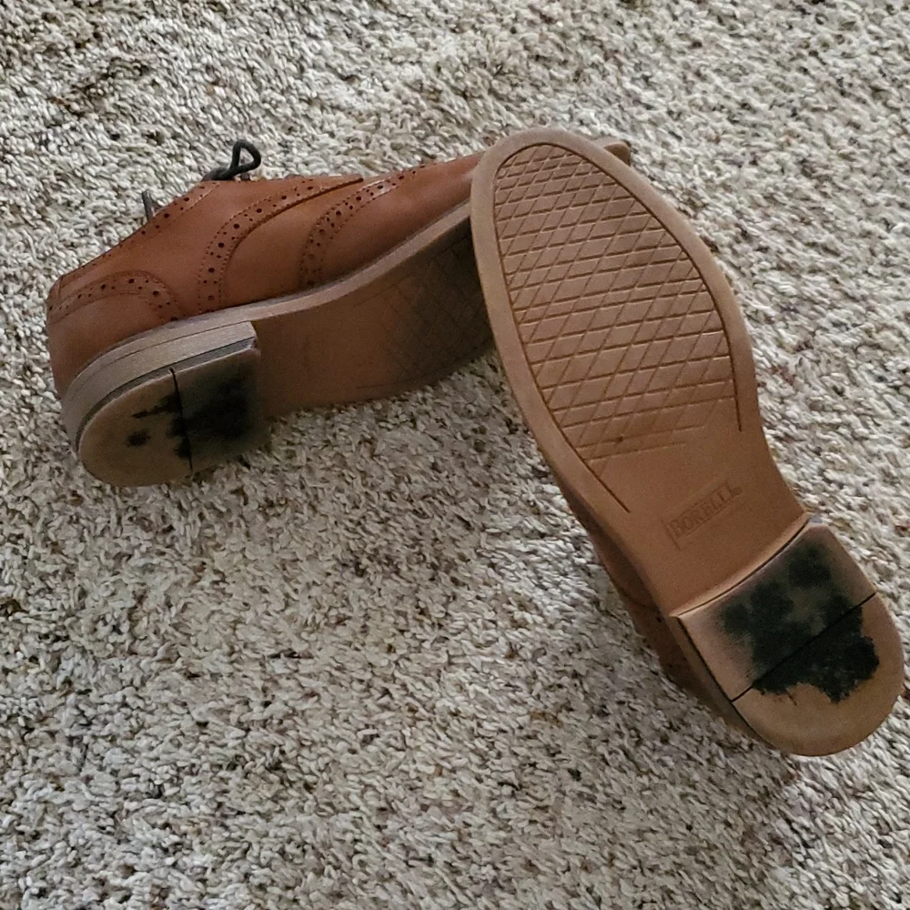 Shoes - Picture 3 of 3